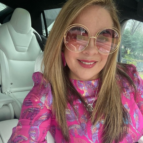 Chloe sunglasses perfect for summer - Picture 2 of 13